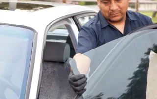 Windshield replacement in Georgetown with premium materials