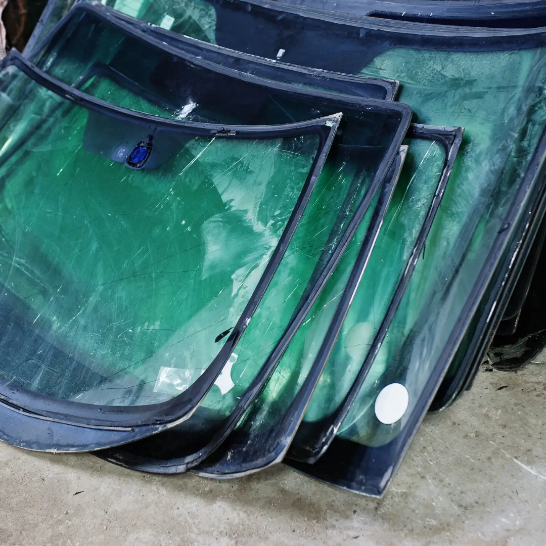 Insurance Cover a Cracked Windshield repair process